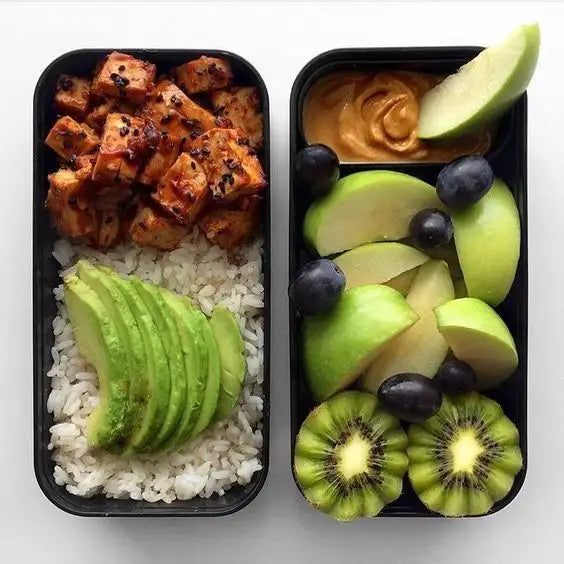 Aliments sains healthy dans boite bento